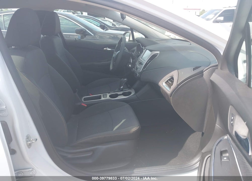 2018 CHEVROLET CRUZE LS AUTO VIN: 1G1BC5SM4J7155861
