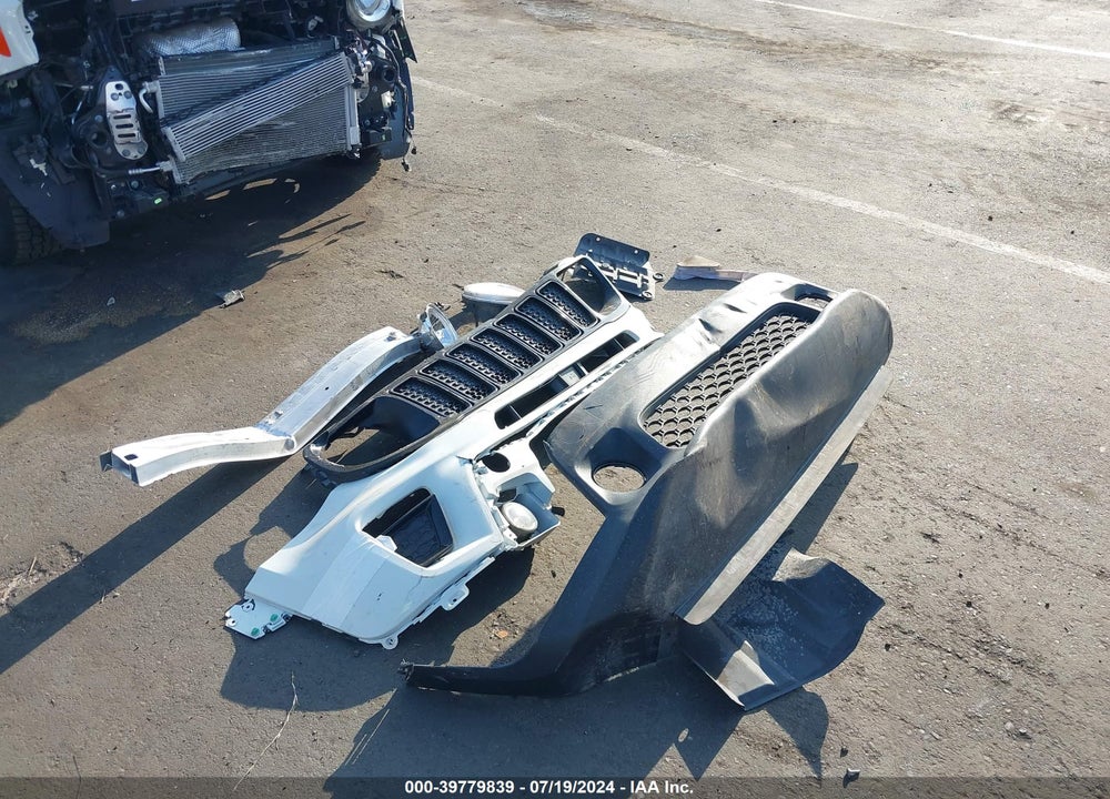 2020 JEEP RENEGADE ALTITUDE FWD VIN: ZACNJABB5LPM06617
