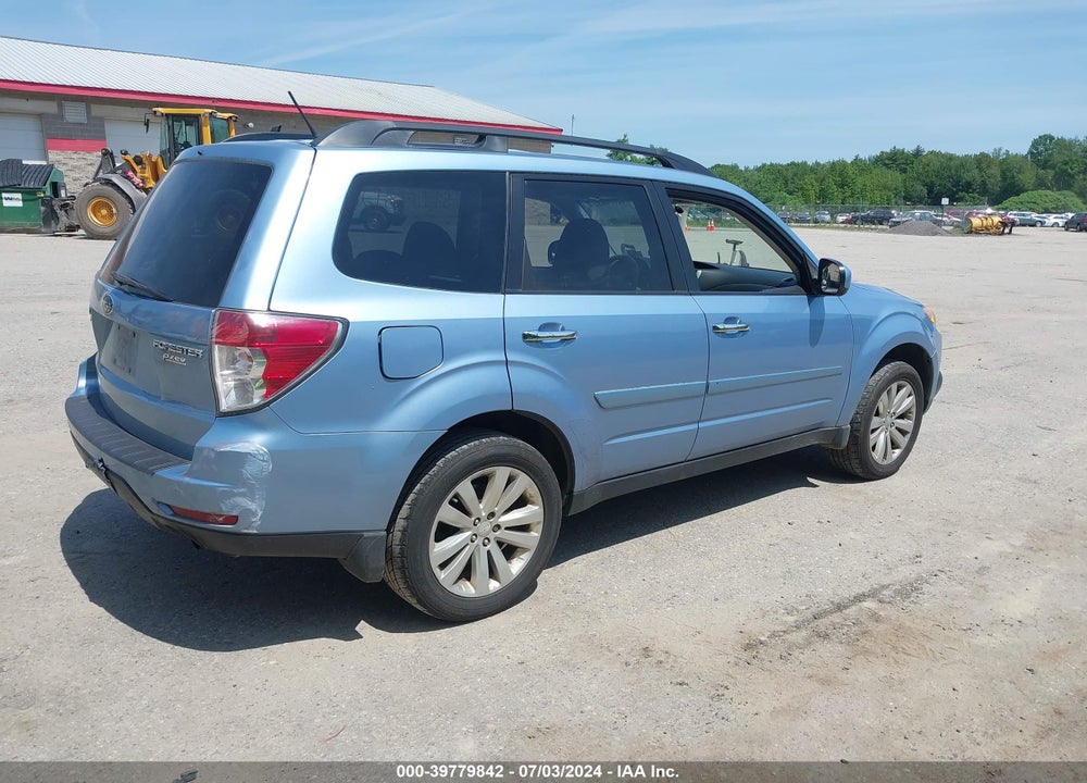 2011 SUBARU FORESTER 2.5X PREMIUM VIN: JF2SHADC1BH731943