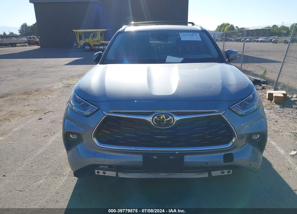 2022 TOYOTA HIGHLANDER PLATINUM VIN: 5TDFZRBH2NS196034