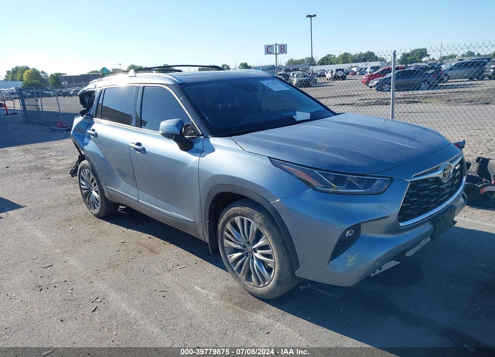 2022 TOYOTA HIGHLANDER PLATINUM VIN: 5TDFZRBH2NS196034