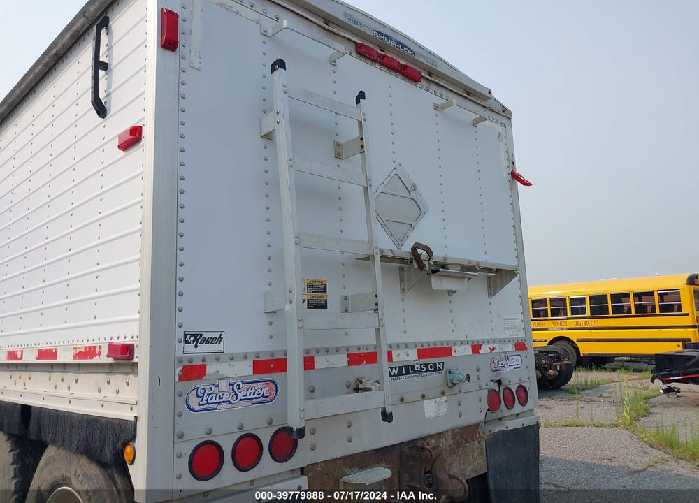 1999 WILSON TRAILER CO --- VIN: 1W1MAFWW4XA229045