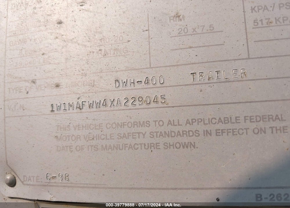 1999 WILSON TRAILER CO --- VIN: 1W1MAFWW4XA229045