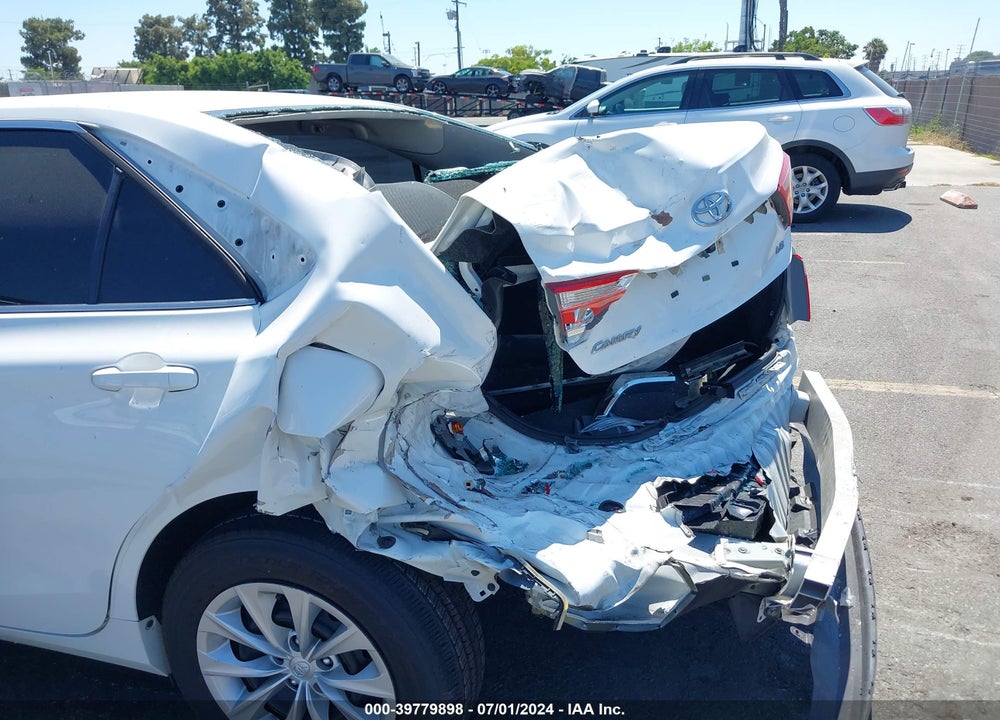 2017 TOYOTA CAMRY LE VIN: 4T1BF1FK8HU801362
