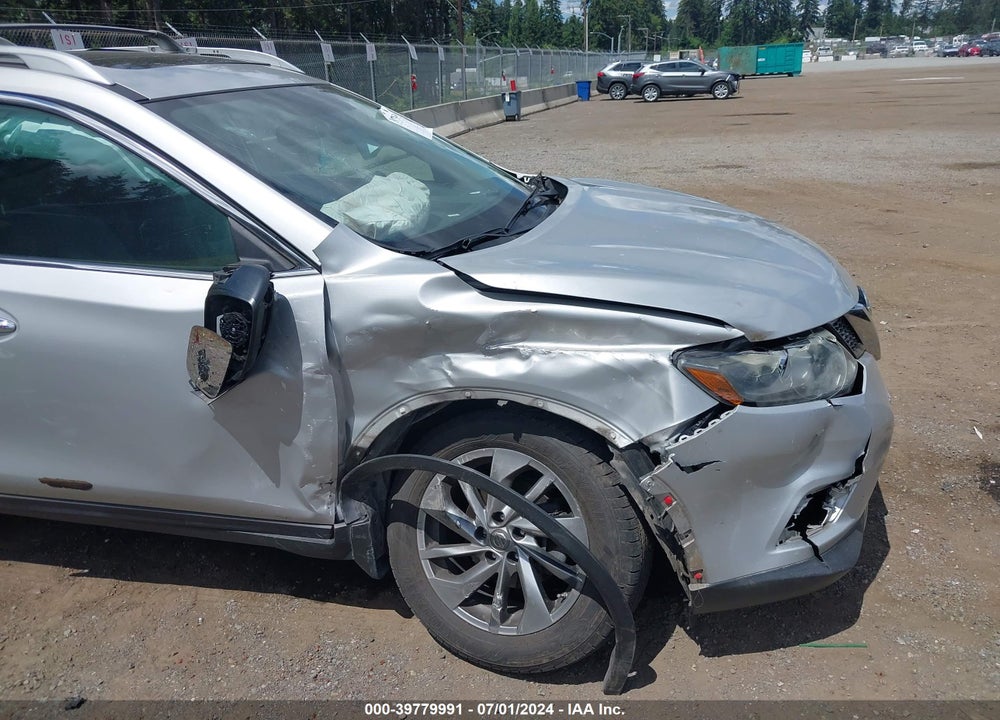 2015 NISSAN ROGUE SL VIN: 5N1AT2MV0FC859489