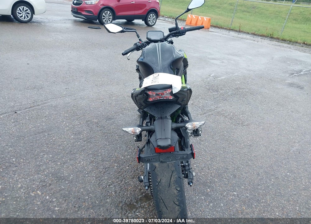 2022 KAWASAKI ER650 L VIN: ML5EREL16NDA73626
