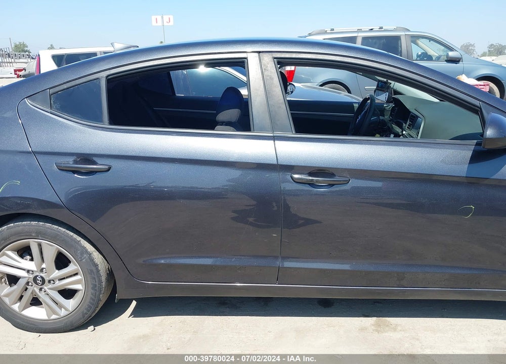 2020 HYUNDAI ELANTRA SEL VIN: 5NPD84LF1LH559615