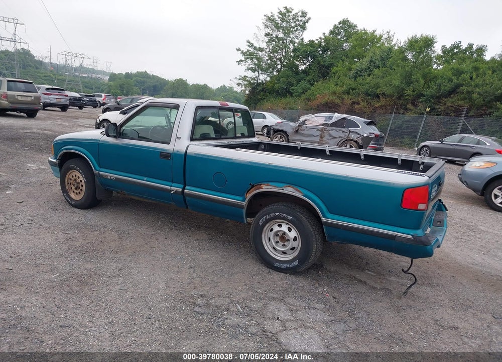 1995 CHEVROLET S TRUCK S10 VIN: 1GCDT14W5SK120025