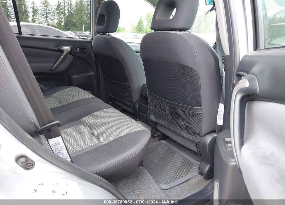 2005 TOYOTA RAV4 VIN: JTEHD20V956025123