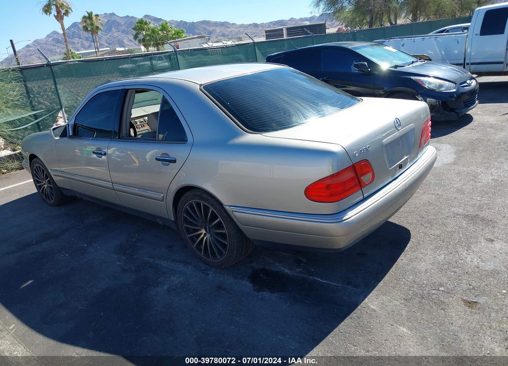 1999 MERCEDES-BENZ E 430 VIN: WDBJF70H9XA769570
