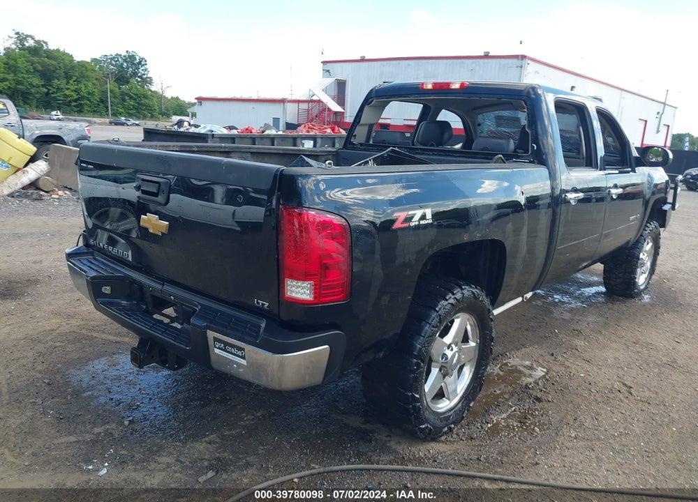2013 CHEVROLET SILVERADO 2500HD LTZ VIN: 1GC1KYC89DF162761