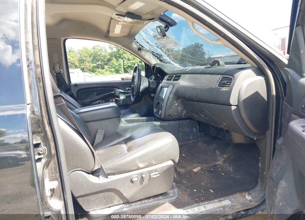 2013 CHEVROLET SILVERADO 2500HD LTZ VIN: 1GC1KYC89DF162761
