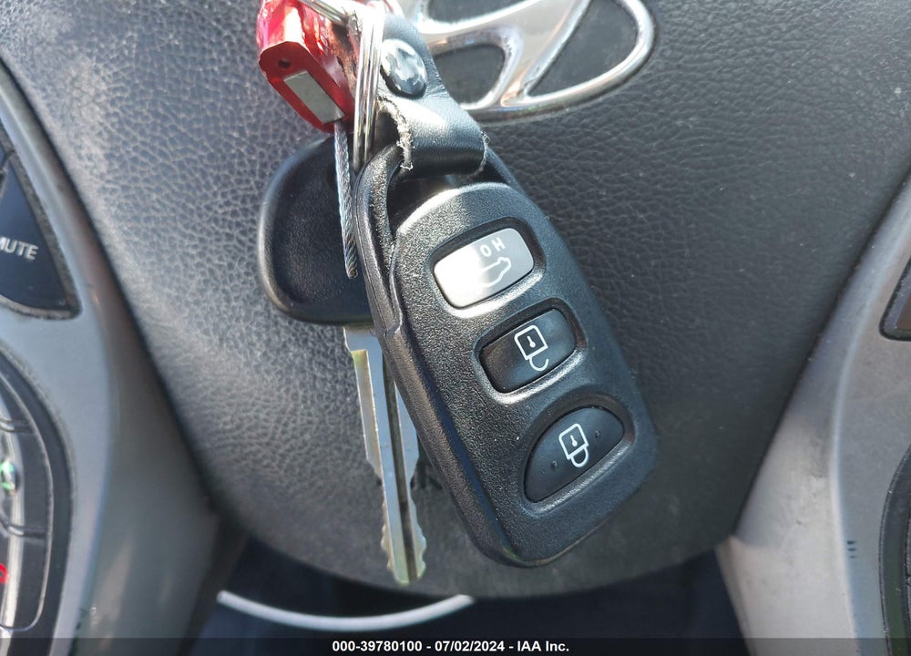 2015 HYUNDAI ELANTRA SE VIN: KMHDH4AE4FU355116