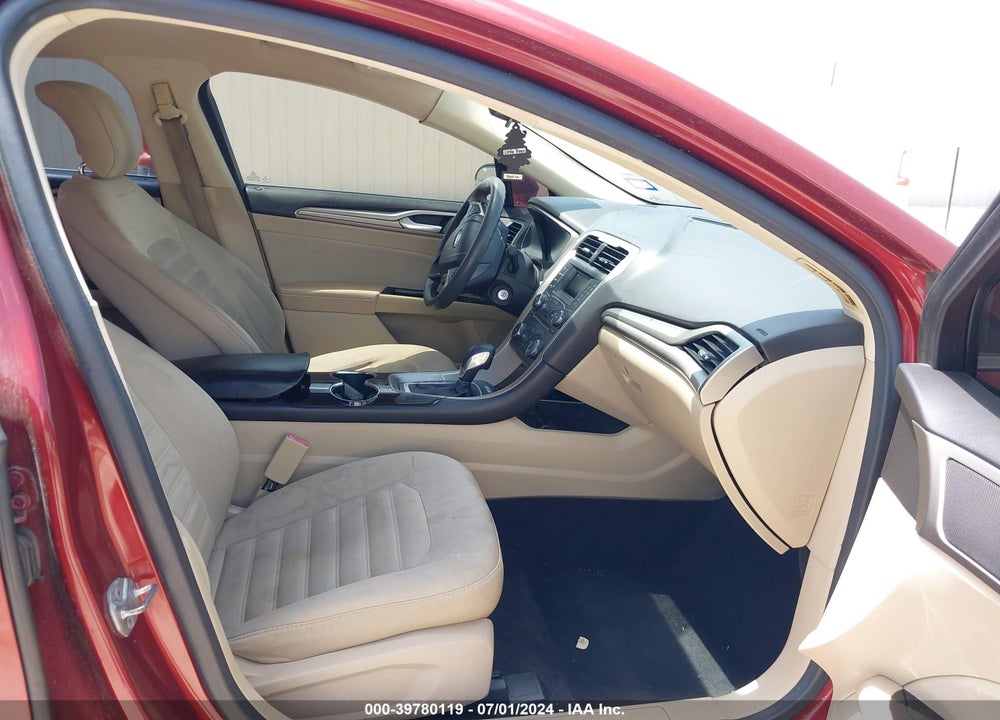 2014 FORD FUSION SE VIN: 3FA6P0HD6ER390693