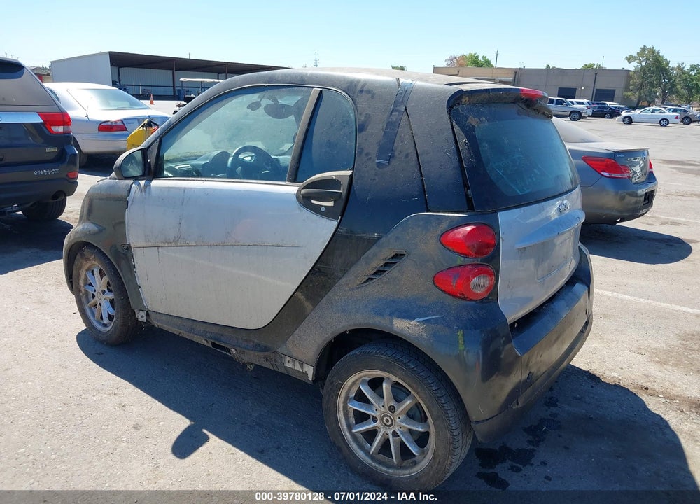 2008 SMART FORTWO PASSION/PURE VIN: WMEEJ31X88K098373