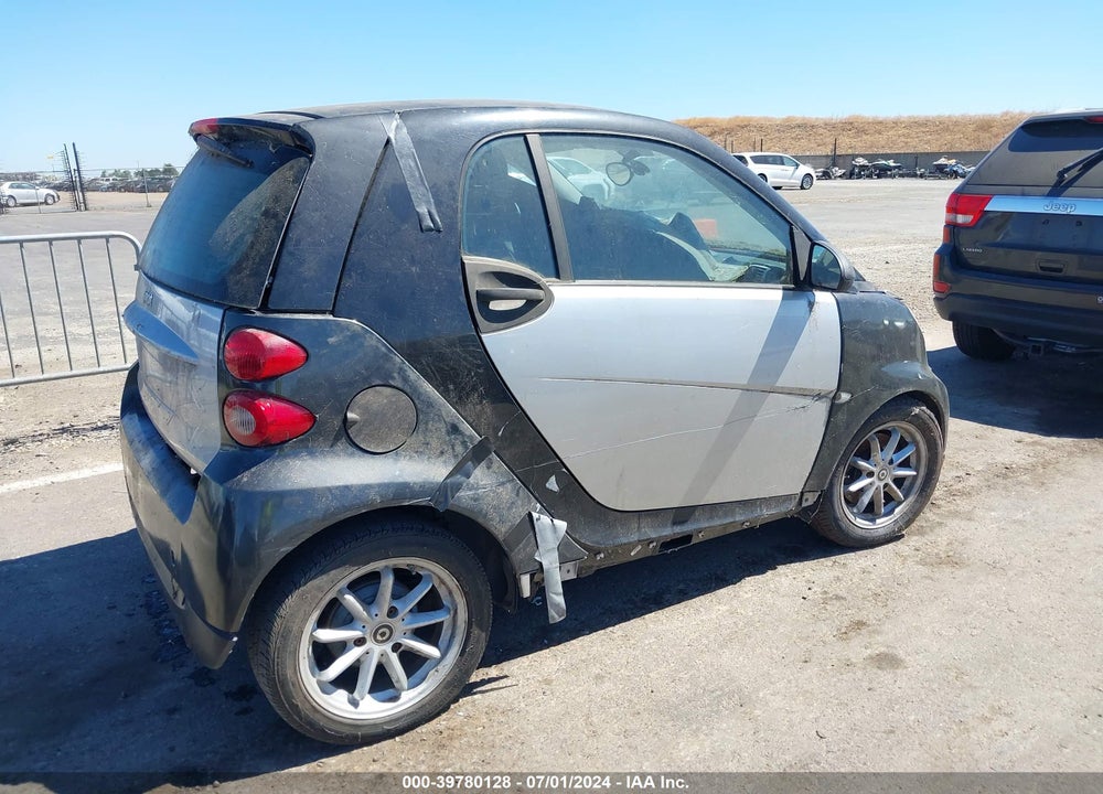 2008 SMART FORTWO PASSION/PURE VIN: WMEEJ31X88K098373