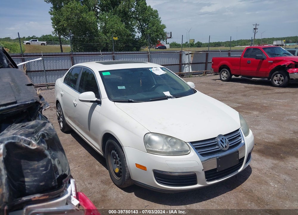 2008 VOLKSWAGEN JETTA SE/SEL VIN: 3VWRM71K28M124328