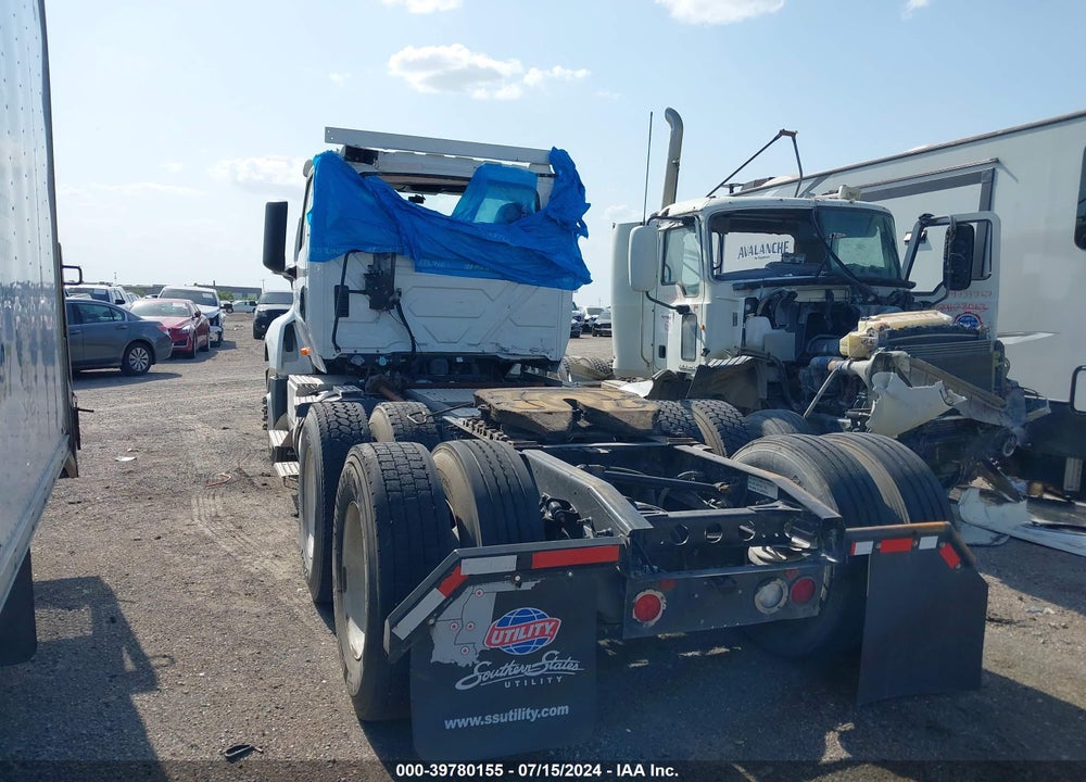 2018 INTERNATIONAL LT VIN: 3HSDZTZR5JN213620
