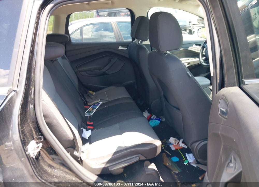 2017 FORD ESCAPE SE VIN: 1FMCU0GDXHUD08948