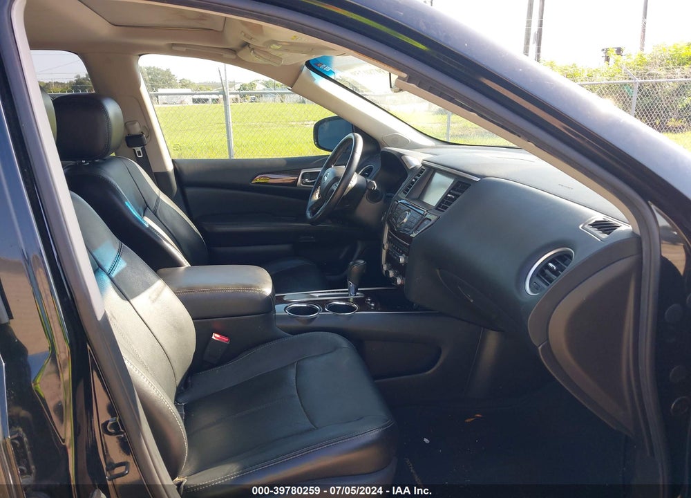 2014 NISSAN PATHFINDER PLATINUM VIN: 5N1AR2MNXEC608007