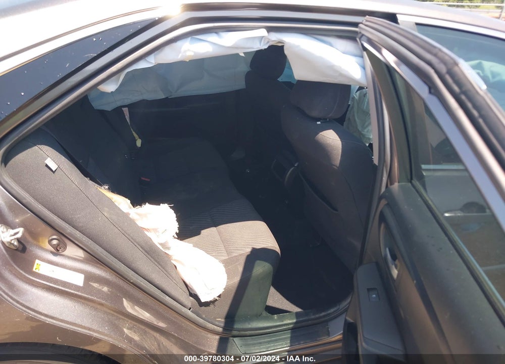 2017 TOYOTA CAMRY LE VIN: 4T1BF1FK7HU427388
