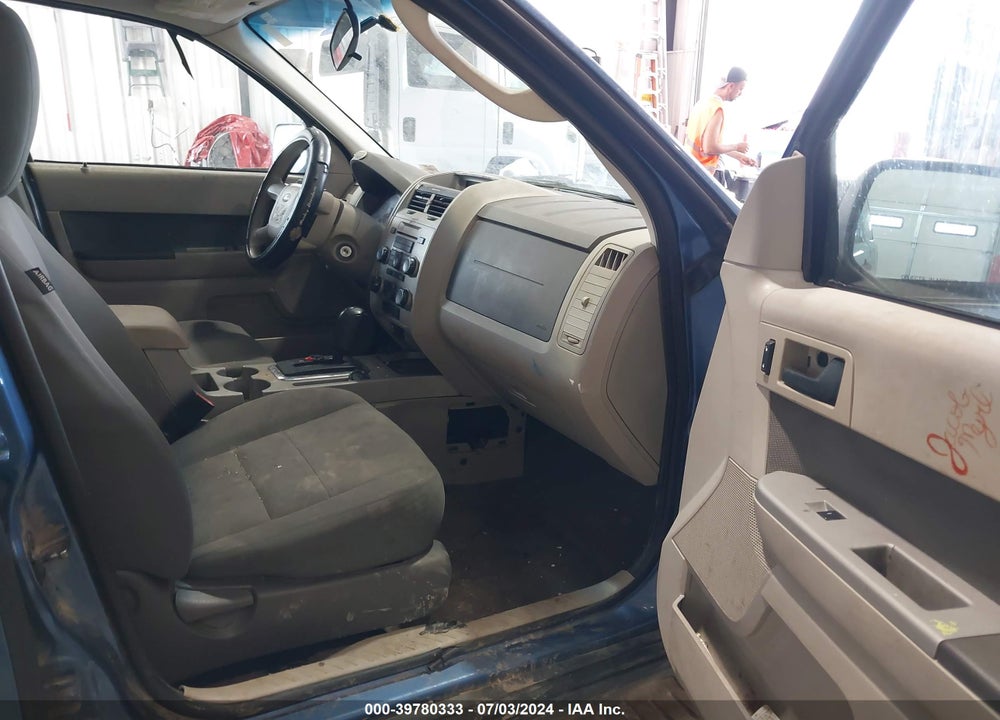 2009 FORD ESCAPE XLT VIN: 1FMCU03719KC59538