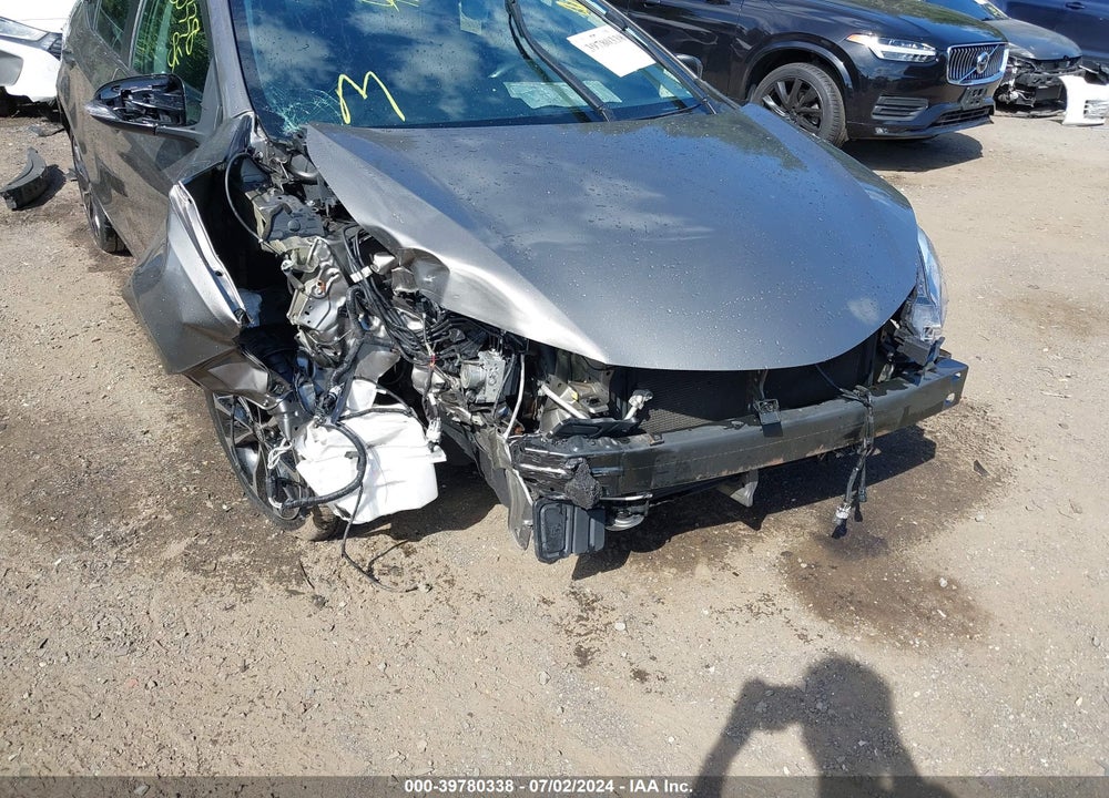2019 TOYOTA COROLLA SE VIN: 2T1BURHE3KC184859
