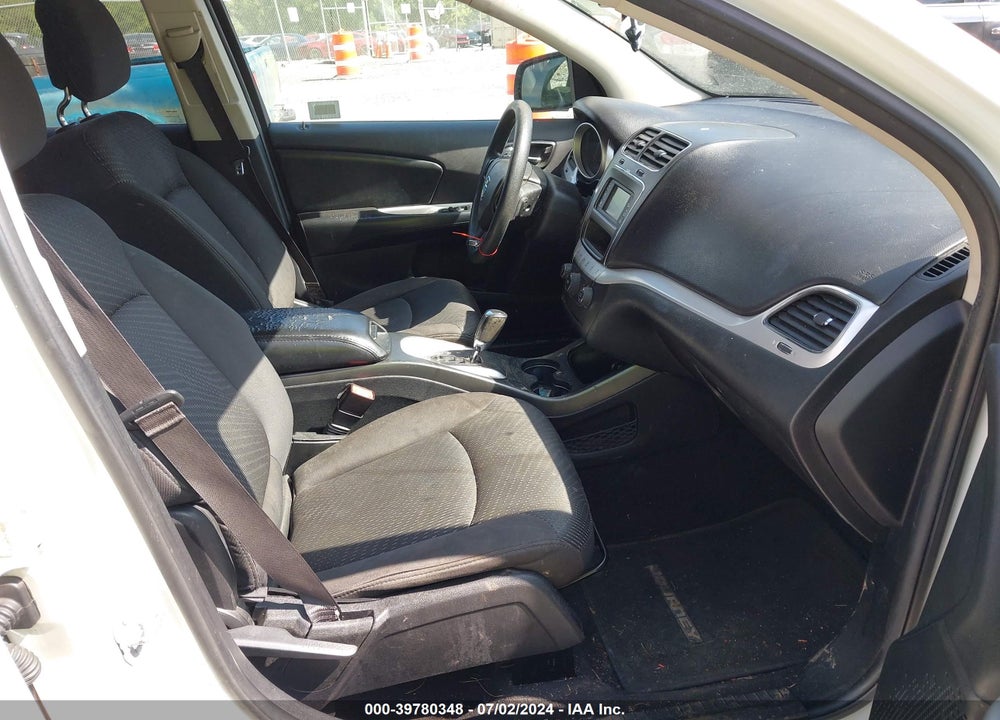 2015 DODGE JOURNEY SXT VIN: 3C4PDCBG4FT570027