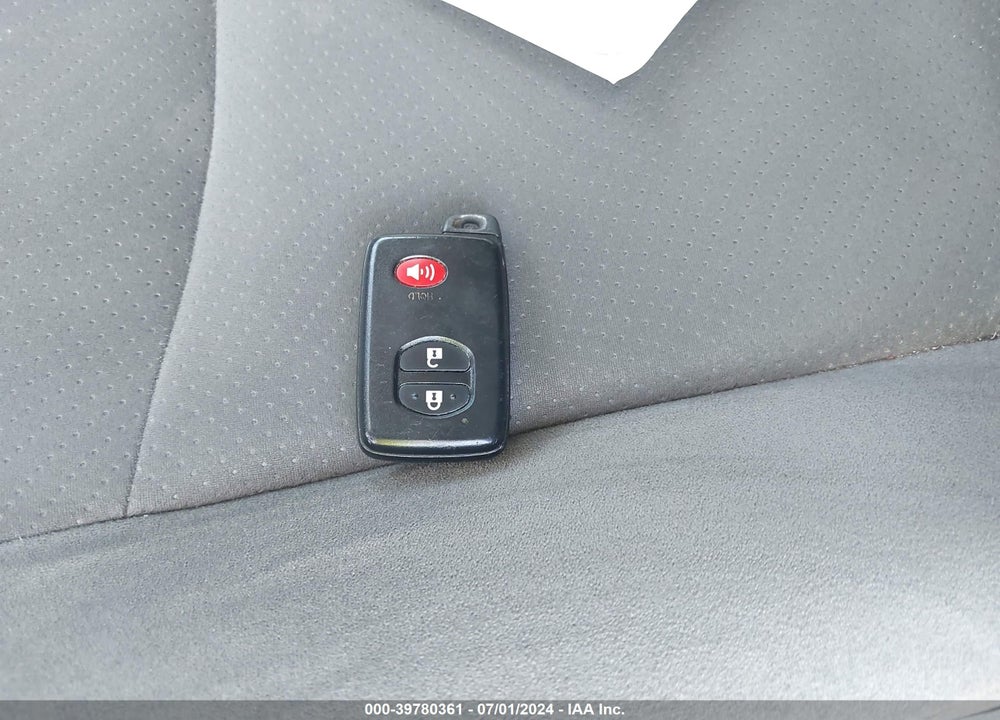 2013 TOYOTA PRIUS TWO VIN: JTDKN3DU3D1643225