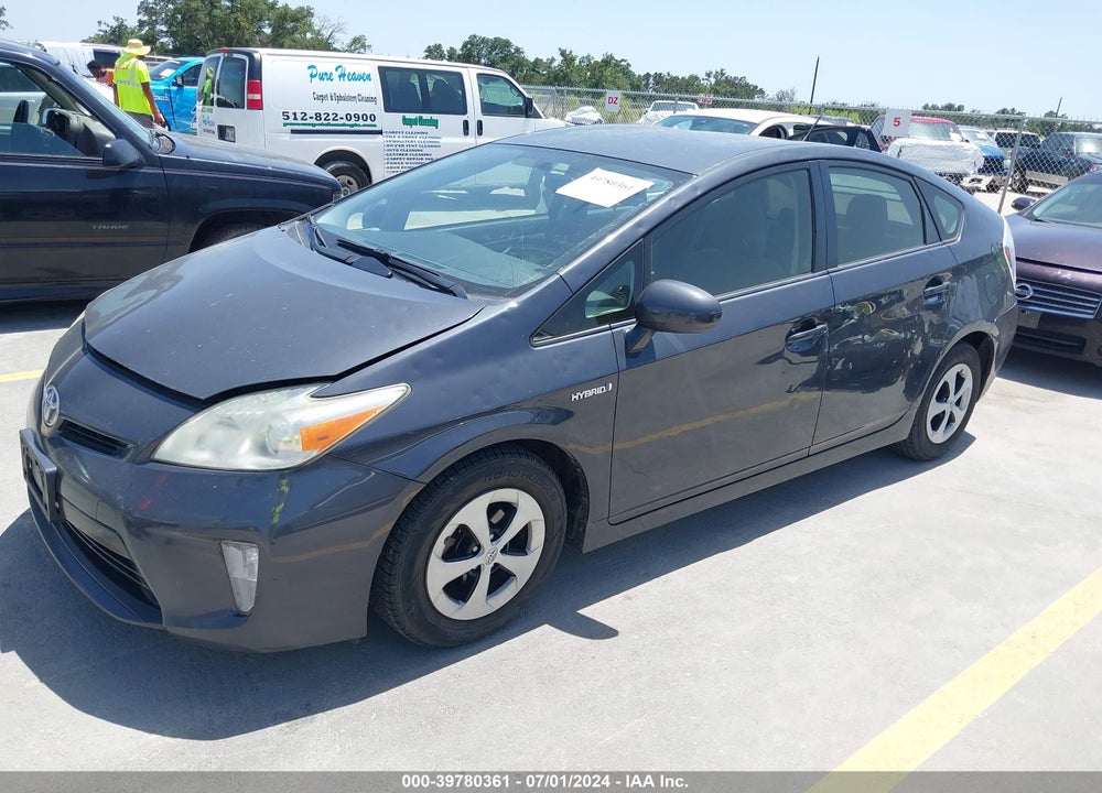 2013 TOYOTA PRIUS TWO VIN: JTDKN3DU3D1643225