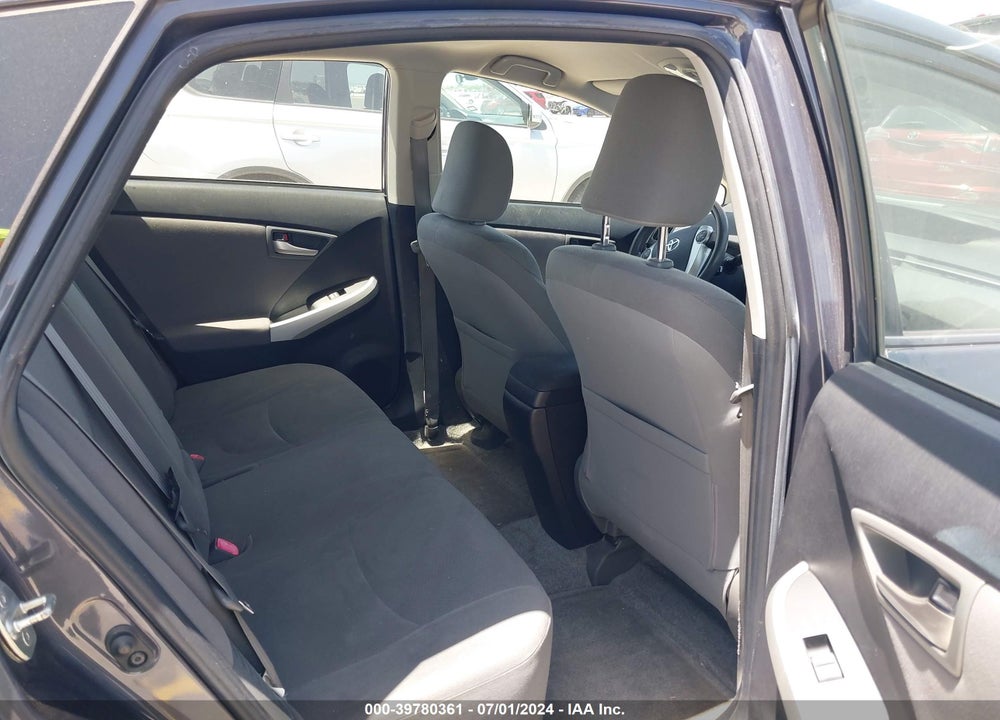 2013 TOYOTA PRIUS TWO VIN: JTDKN3DU3D1643225