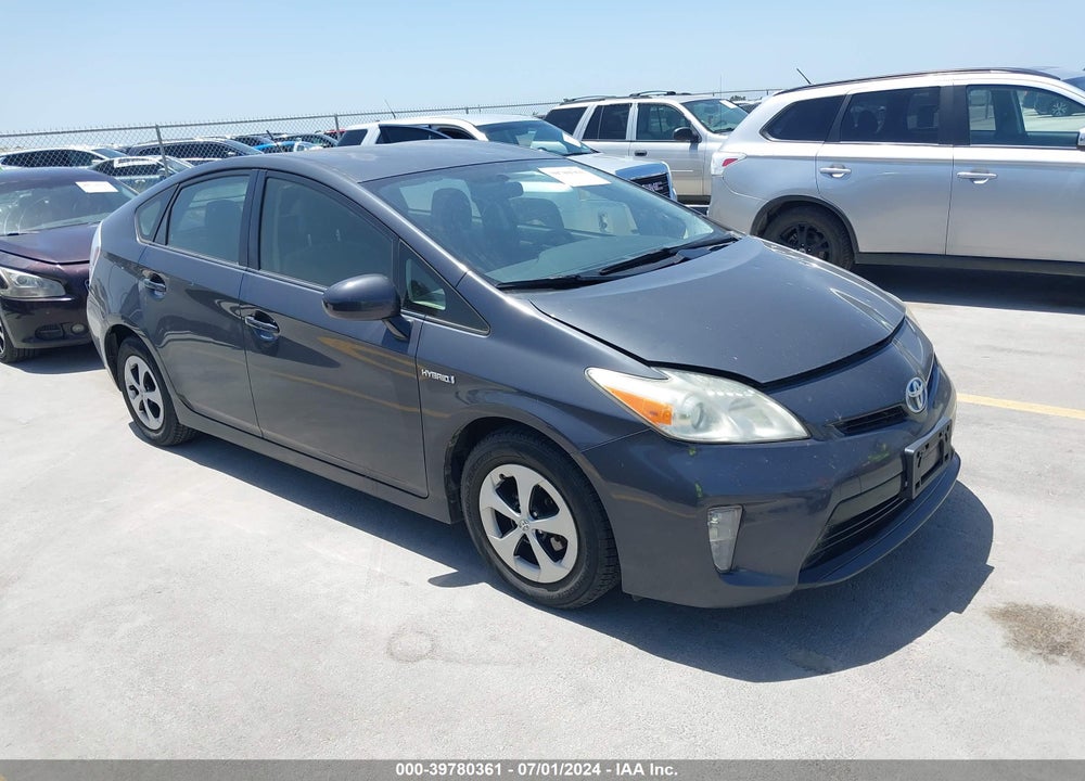 2013 TOYOTA PRIUS TWO VIN: JTDKN3DU3D1643225