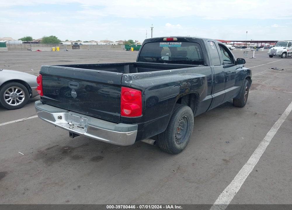 2005 DODGE DAKOTA SLT VIN: 1D7HE42K35S232054