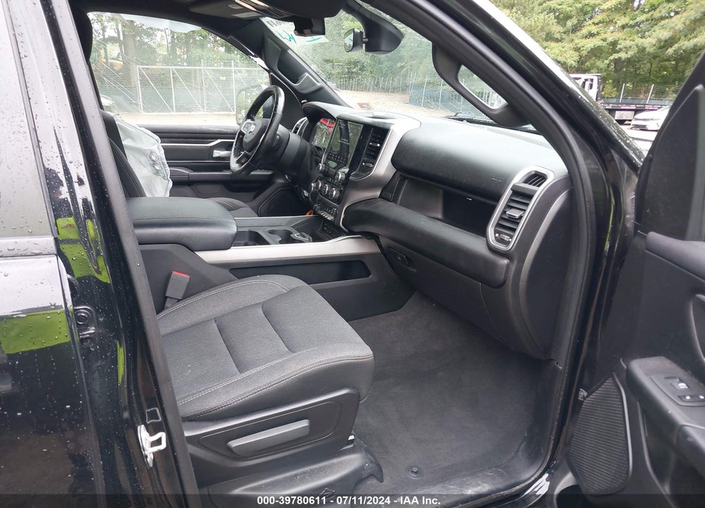 2019 RAM 1500 BIG HORN/LONE STAR 4X4 5'7 BOX VIN: 1C6SRFFT0KN826010