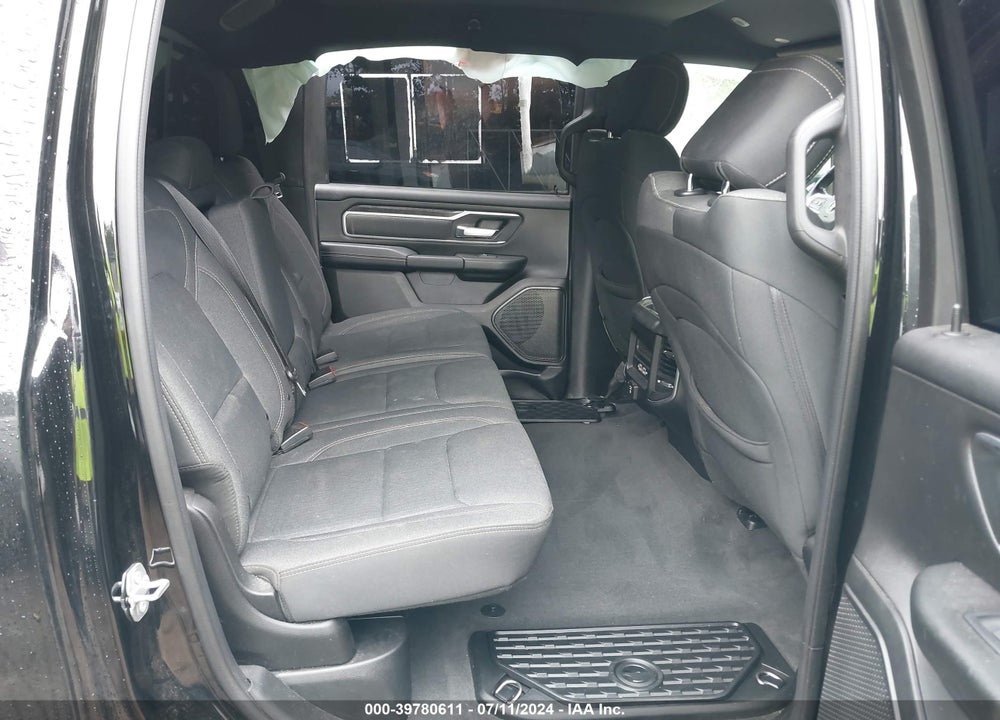 2019 RAM 1500 BIG HORN/LONE STAR 4X4 5'7 BOX VIN: 1C6SRFFT0KN826010