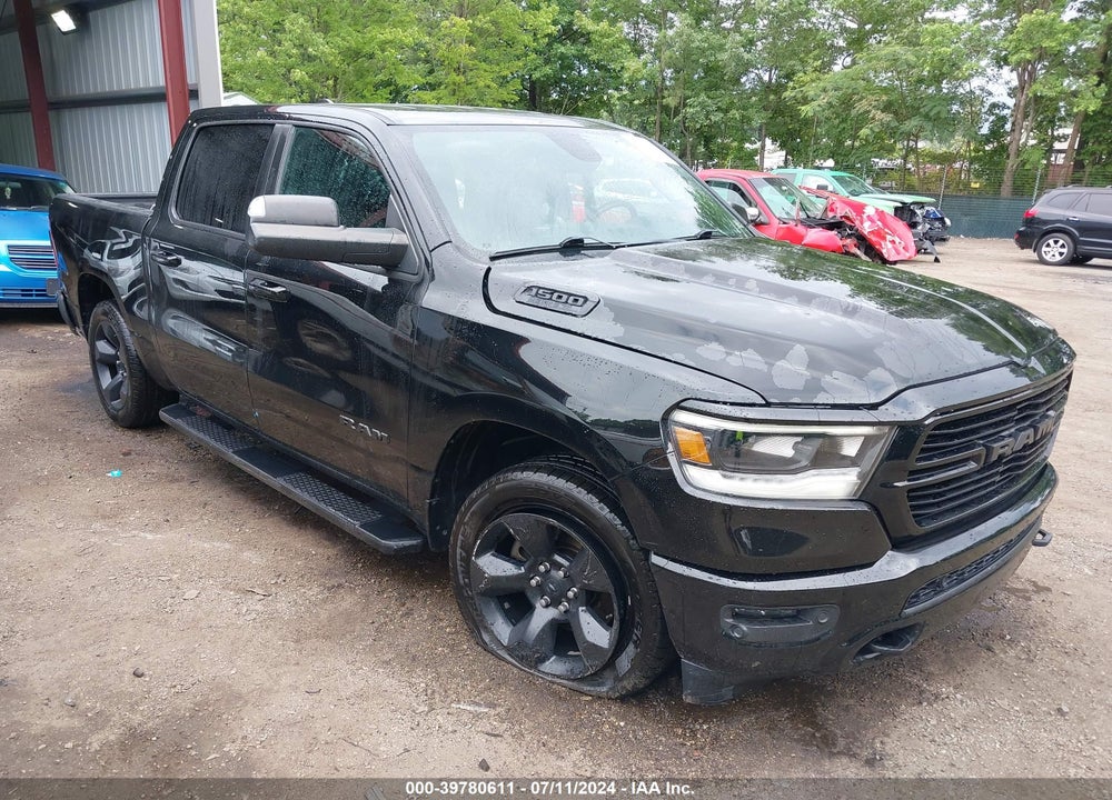 2019 RAM 1500 BIG HORN/LONE STAR 4X4 5'7 BOX VIN: 1C6SRFFT0KN826010