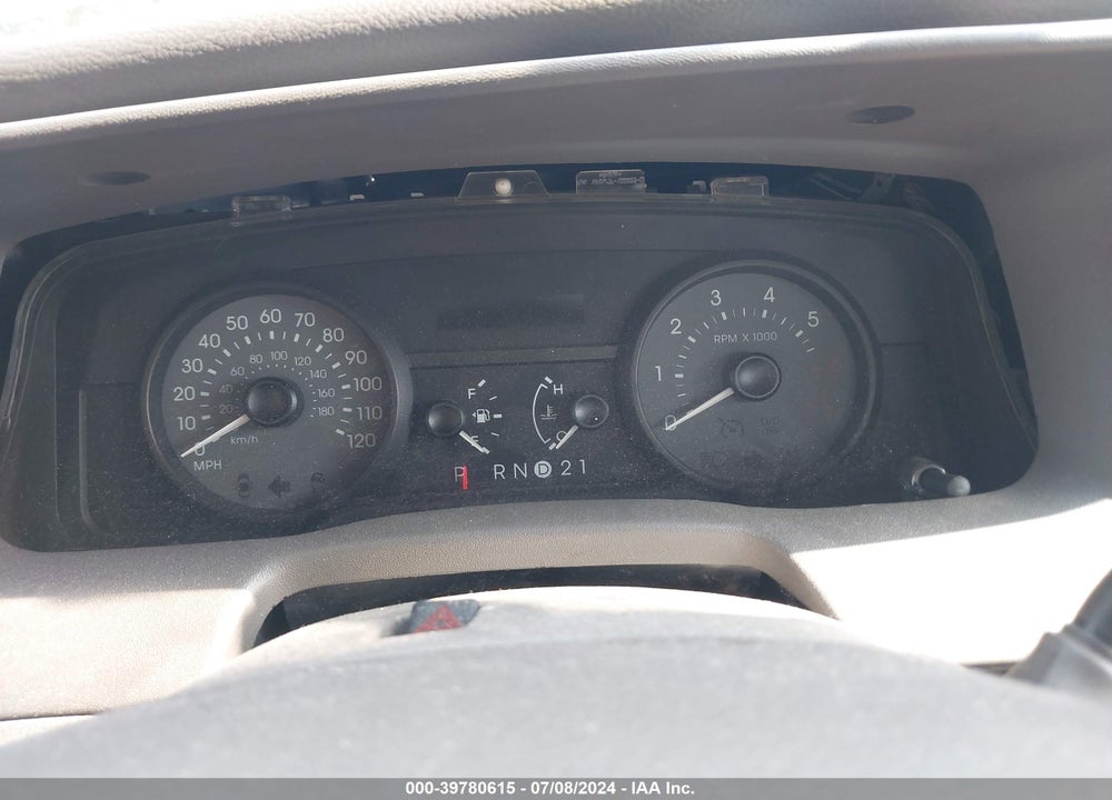 2008 MERCURY GRAND MARQUIS GS VIN: 2MEFM74V58X614387