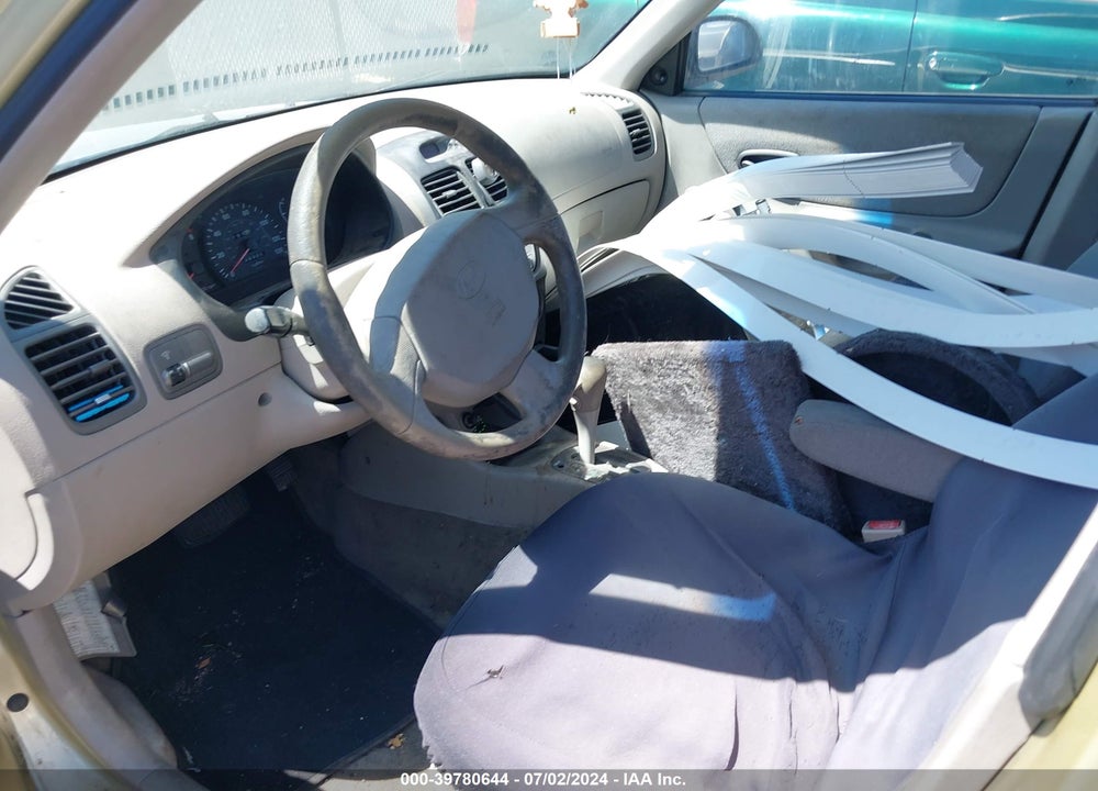 2001 HYUNDAI ACCENT GL VIN: KMHCG45C21U215775
