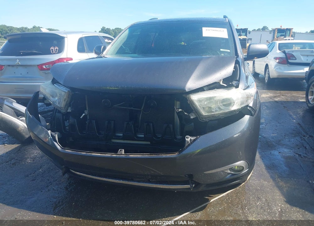 2013 TOYOTA HIGHLANDER LIMITED V6 VIN: 5TDDK3EH3DS204323