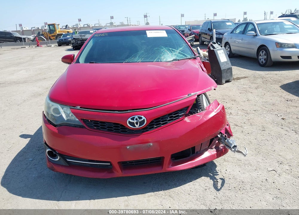 2014 TOYOTA CAMRY SE VIN: 4T1BF1FK0EU869506