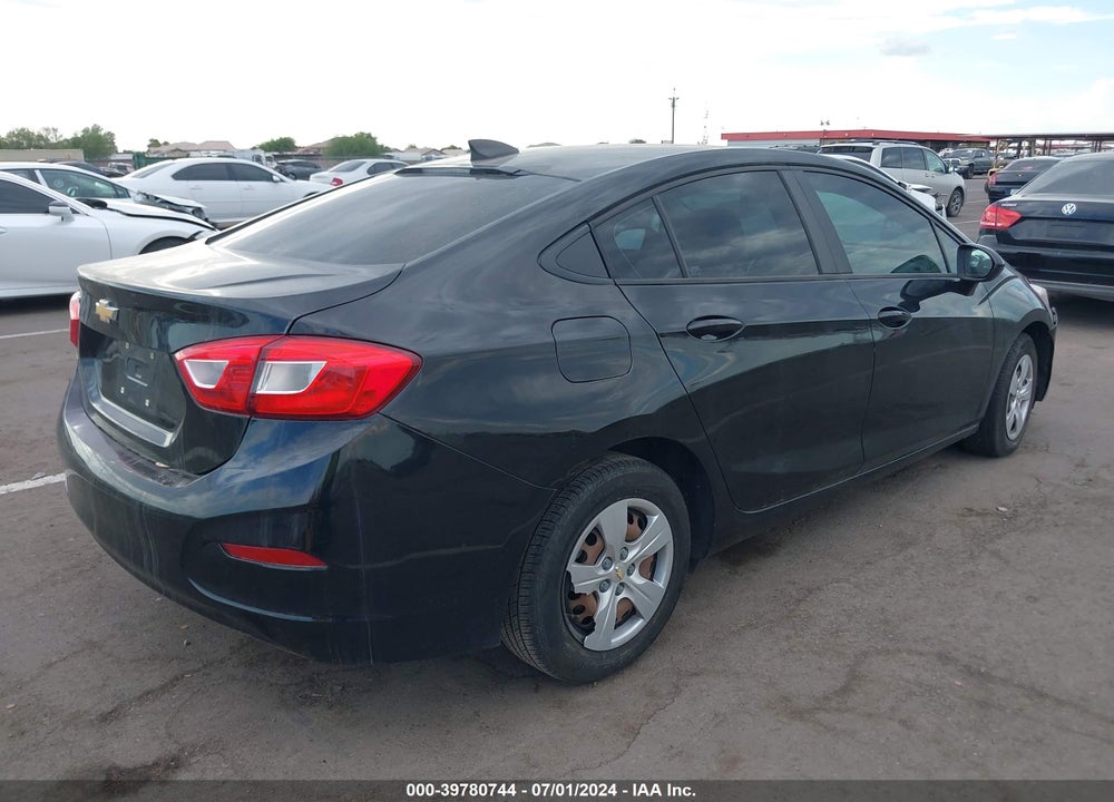 2018 CHEVROLET CRUZE LS AUTO VIN: 1G1BC5SM6J7170975