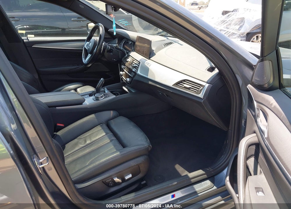 2019 BMW 530I XDRIVE VIN: WBAJA7C55KWW20227