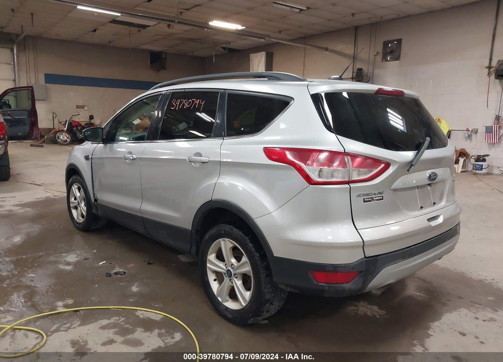 2016 FORD ESCAPE SE VIN: 1FMCU9G90GUC68233