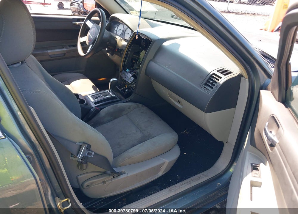 2006 CHRYSLER 300 VIN: 2C3KA43R06H268756