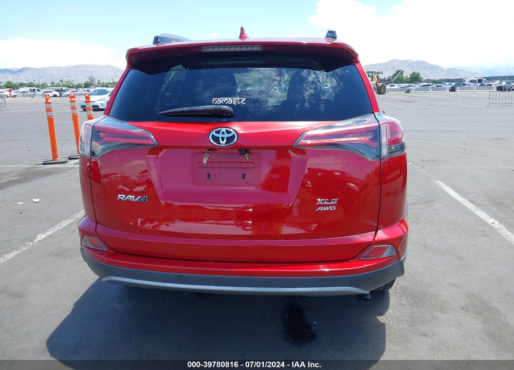 2017 TOYOTA RAV4 XLE VIN: 2T3RFREV9HW657966