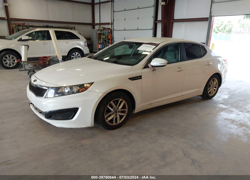 2011 KIA OPTIMA LX VIN: KNAGM4A75B5090688