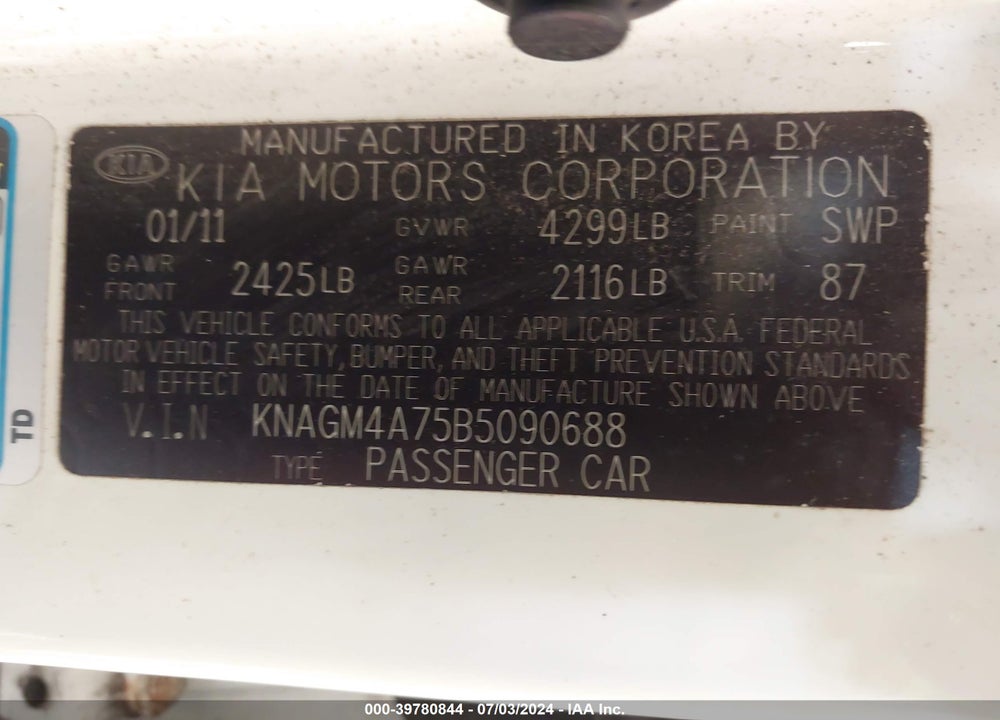 2011 KIA OPTIMA LX VIN: KNAGM4A75B5090688
