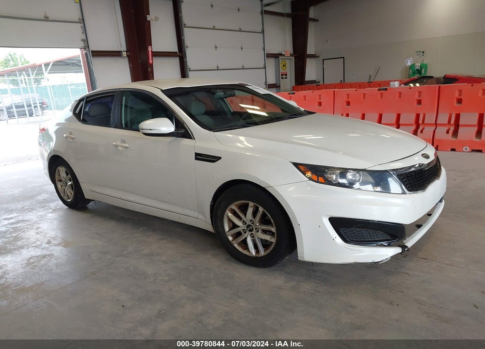 2011 KIA OPTIMA LX VIN: KNAGM4A75B5090688