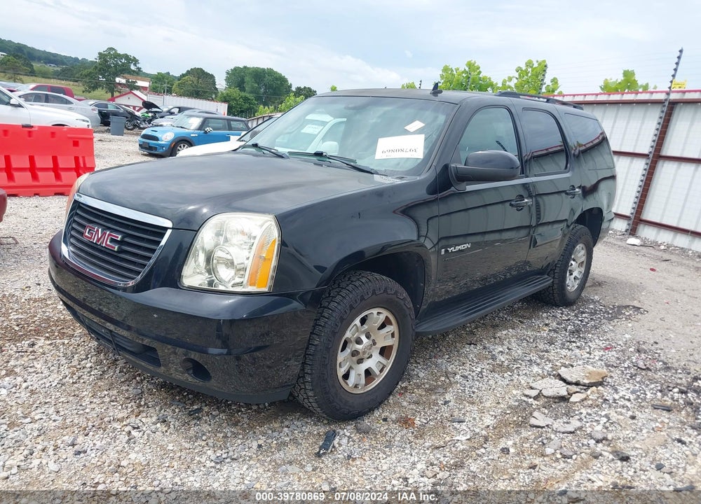 2008 GMC YUKON SLE VIN: 1GKFC13C68R235284