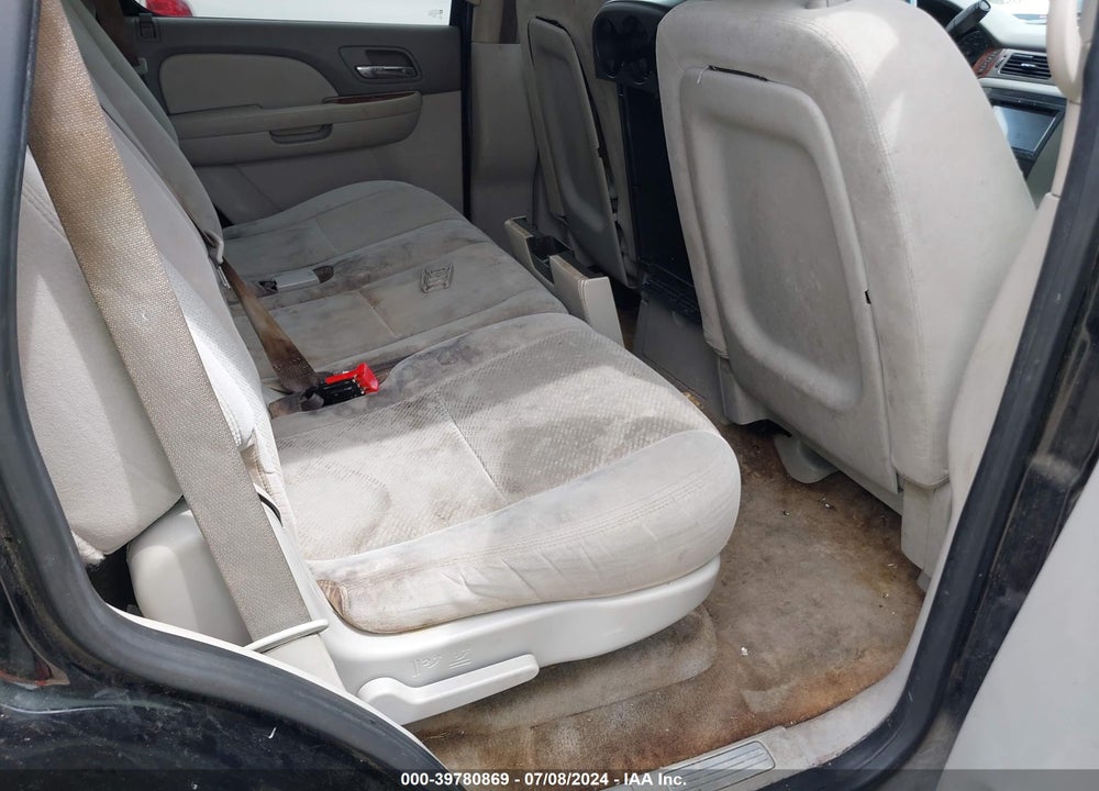 2008 GMC YUKON SLE VIN: 1GKFC13C68R235284